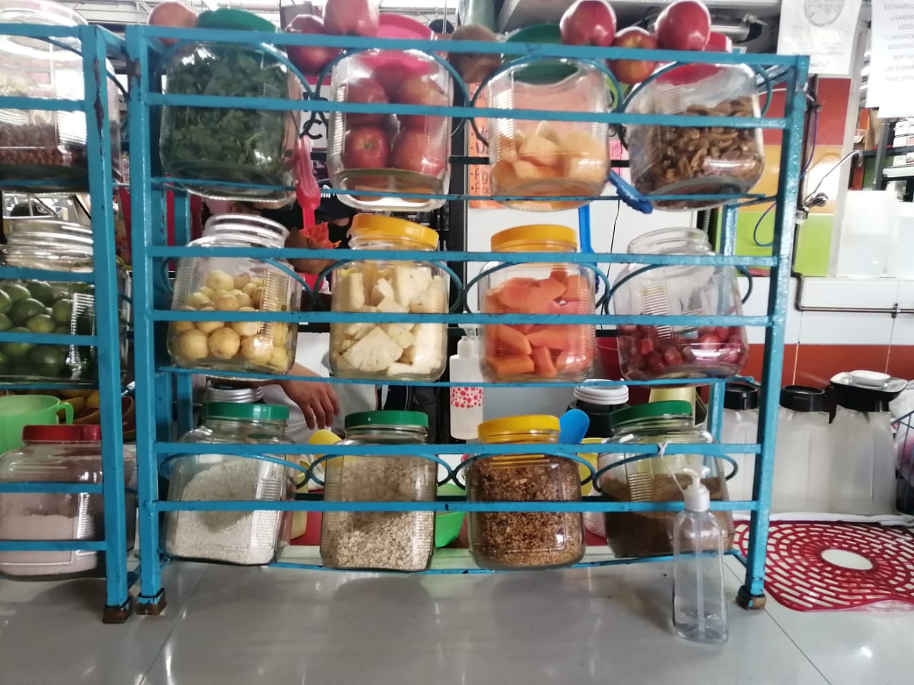Mercado Martínez de la Torre - Juguería Areli